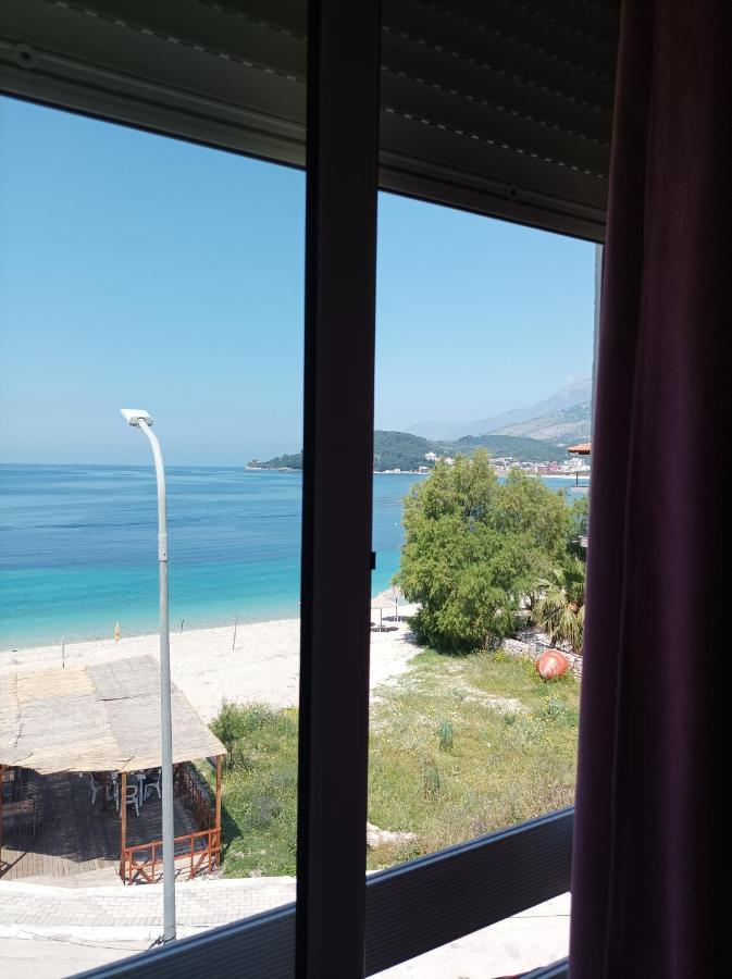George Apartments Himare Exteriör bild